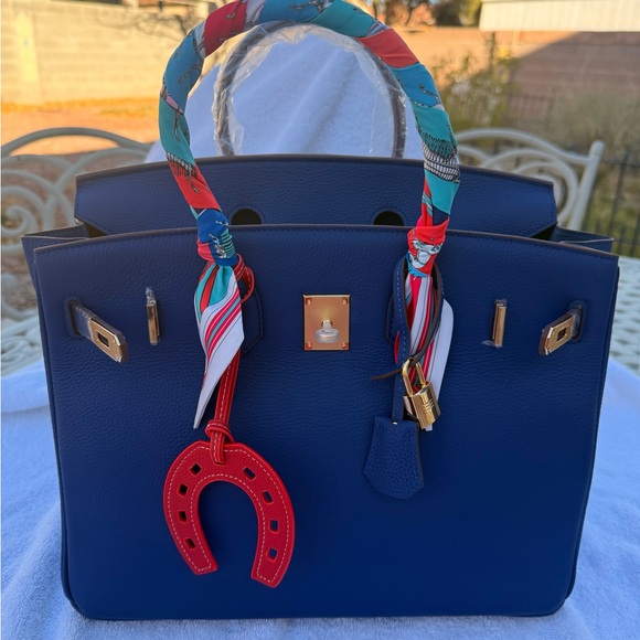 Authentic KAMUGO women's Blue #35 leather purse/handbag w/handles/dust cover - Picture 2 of 10